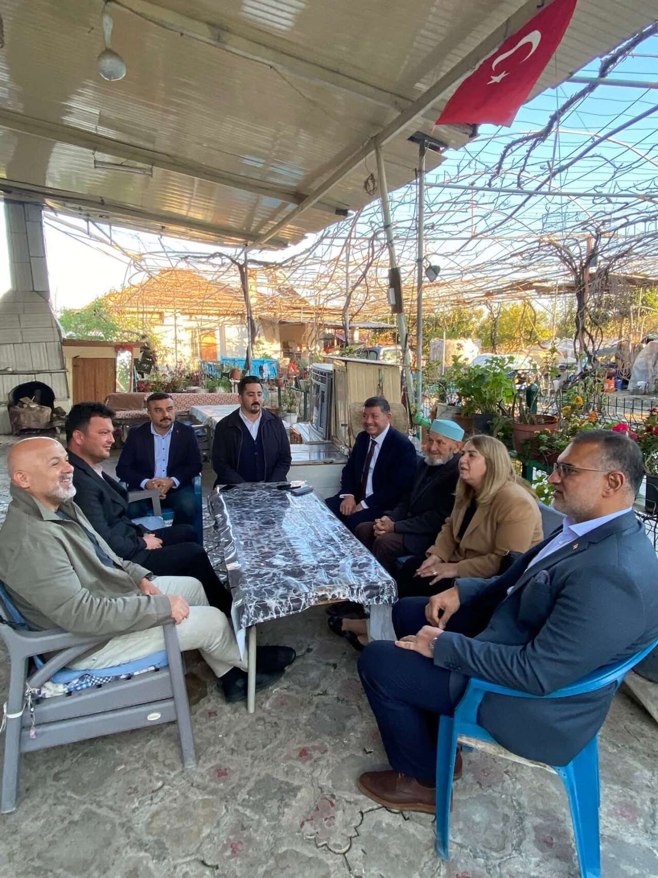 AK Parti Heyeti  Ortaca’da Şehit Ailesi ve Vatandaşları Ziyaret Etti 2